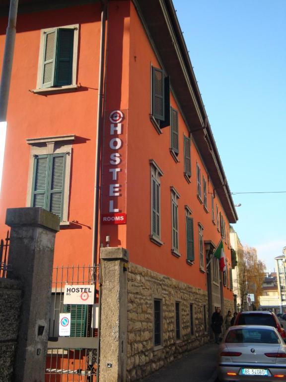 Central Hostel Bg Bergamo Kültér fotó